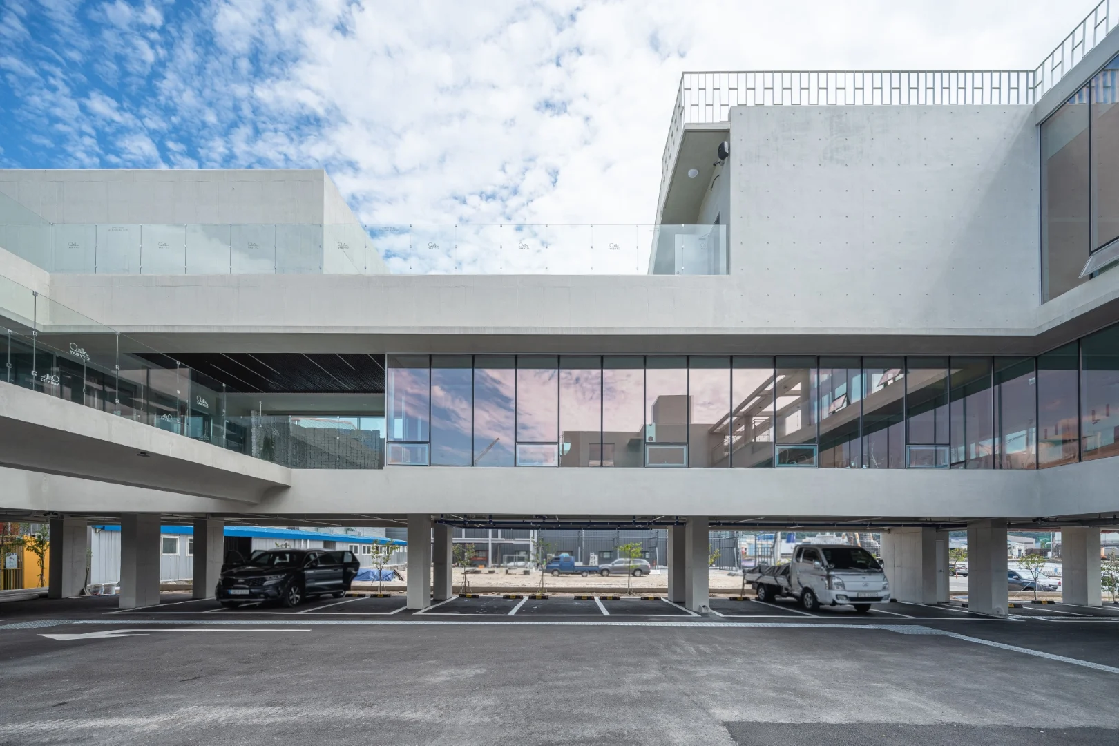 마산 봉암동 카페 — GFXS3766.jpg